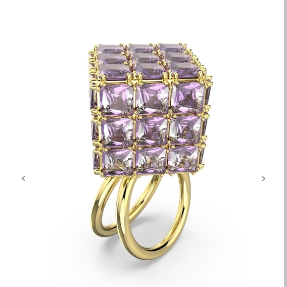 💜🔹️Swarovski🔹️ Purple Curiosa Cubic Zirconia Gold Tone Plated Brass Ring